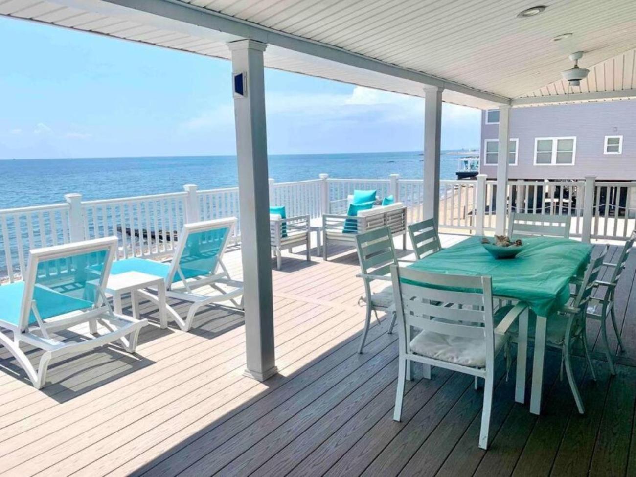 Cozy Beach - Direct Waterfront! East Haven Екстер'єр фото